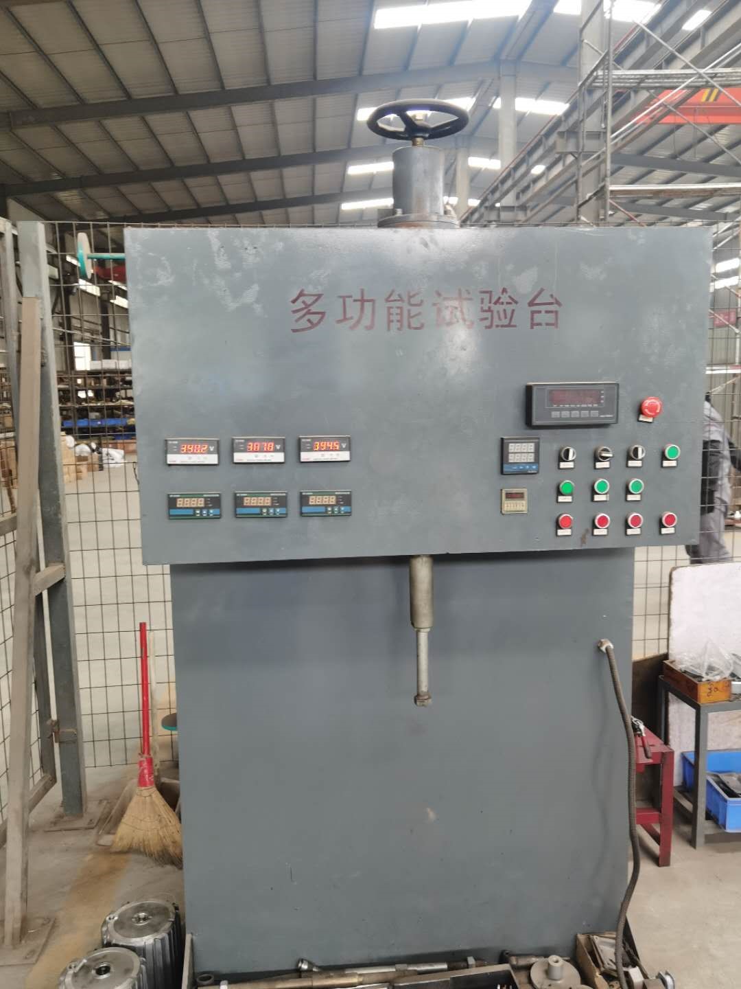 推力試驗台